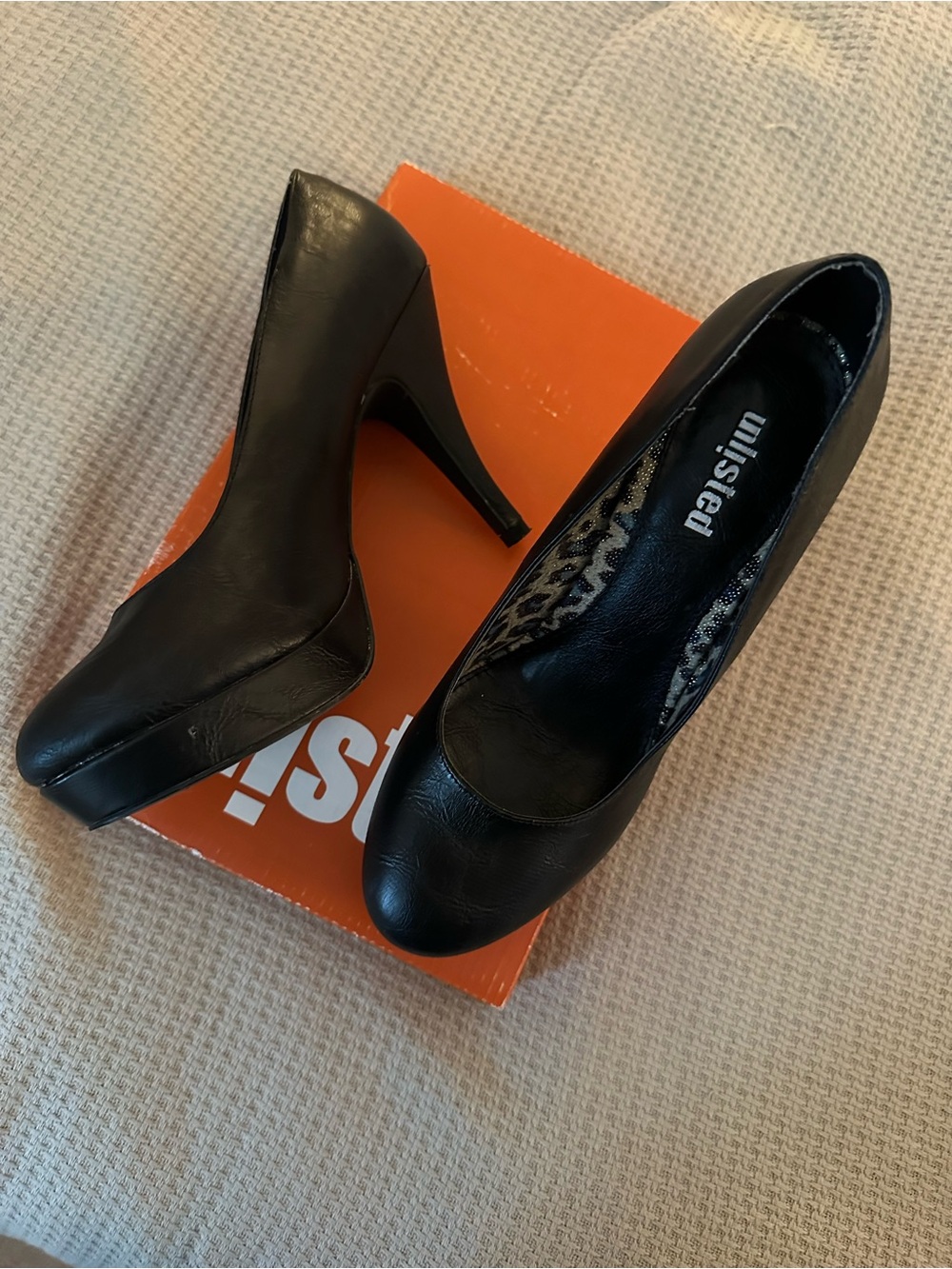 Unlisted Black Round-Toe Platform Heels Size 9